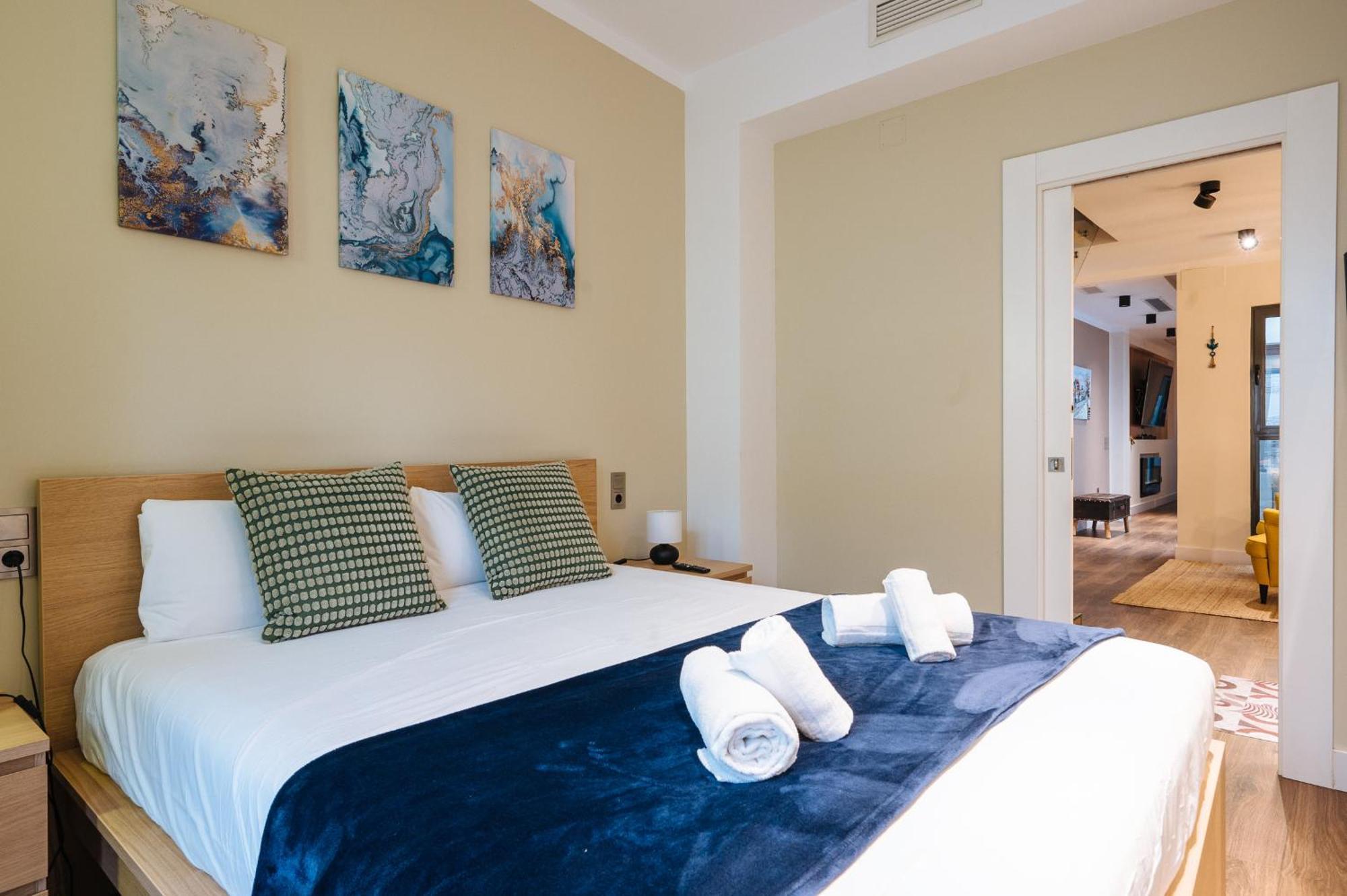 Elegant Duplex 3 Master Bedrooms And Private เซบีญา ภายนอก รูปภาพ