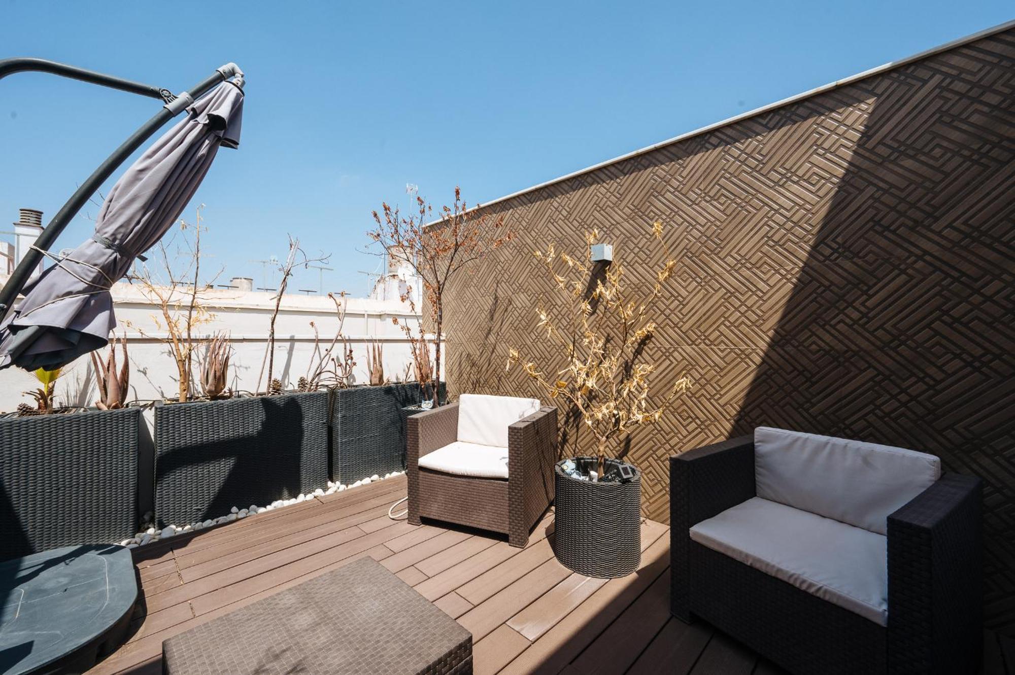 Elegant Duplex 3 Master Bedrooms And Private เซบีญา ภายนอก รูปภาพ