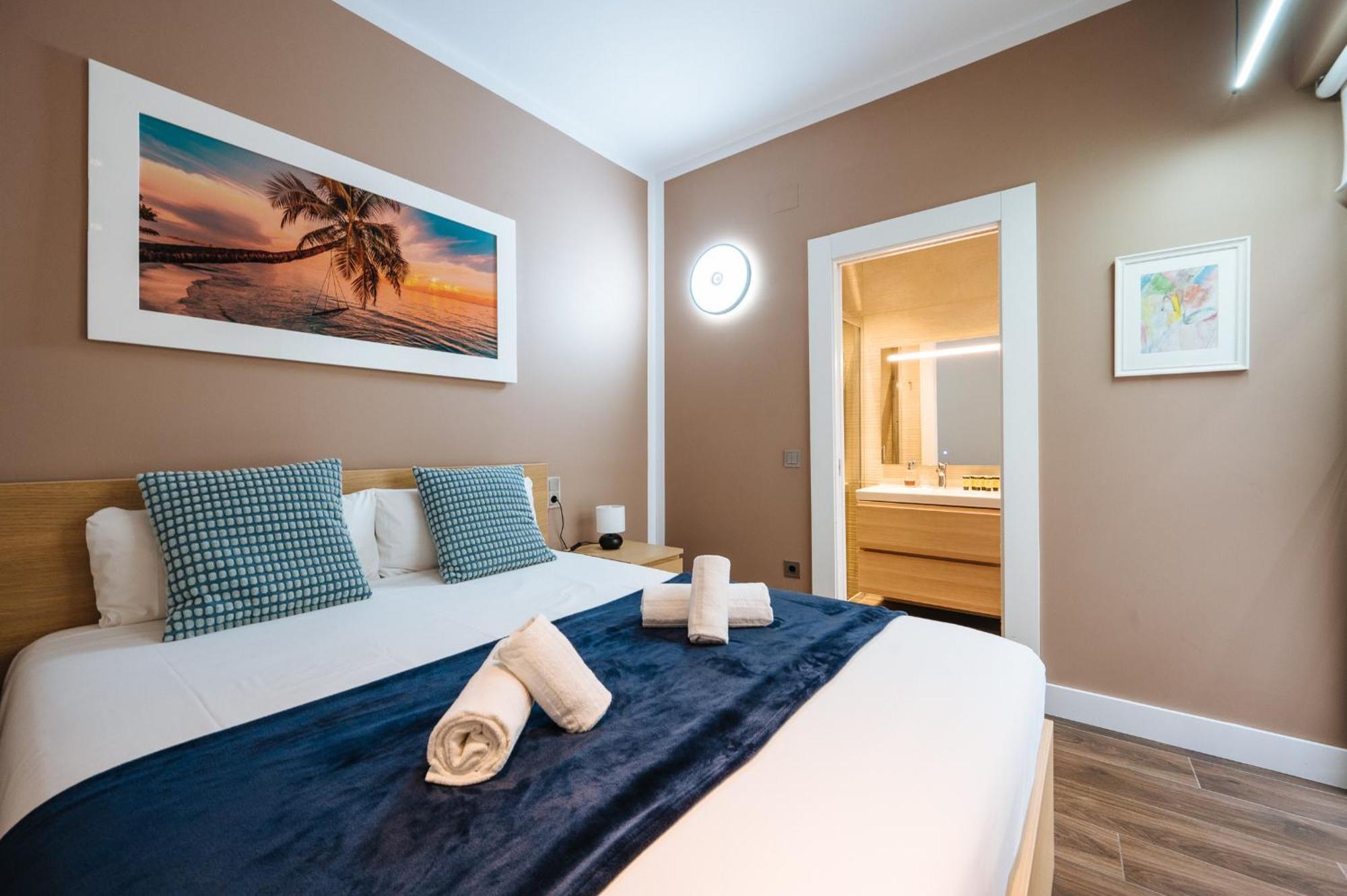 Elegant Duplex 3 Master Bedrooms And Private เซบีญา ภายนอก รูปภาพ