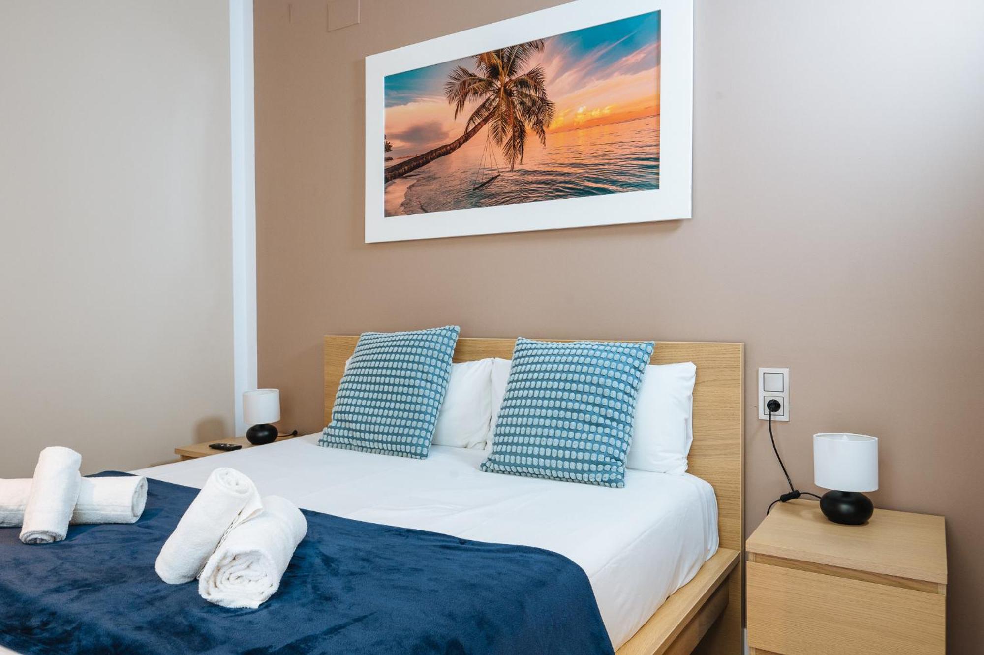 Elegant Duplex 3 Master Bedrooms And Private เซบีญา ภายนอก รูปภาพ