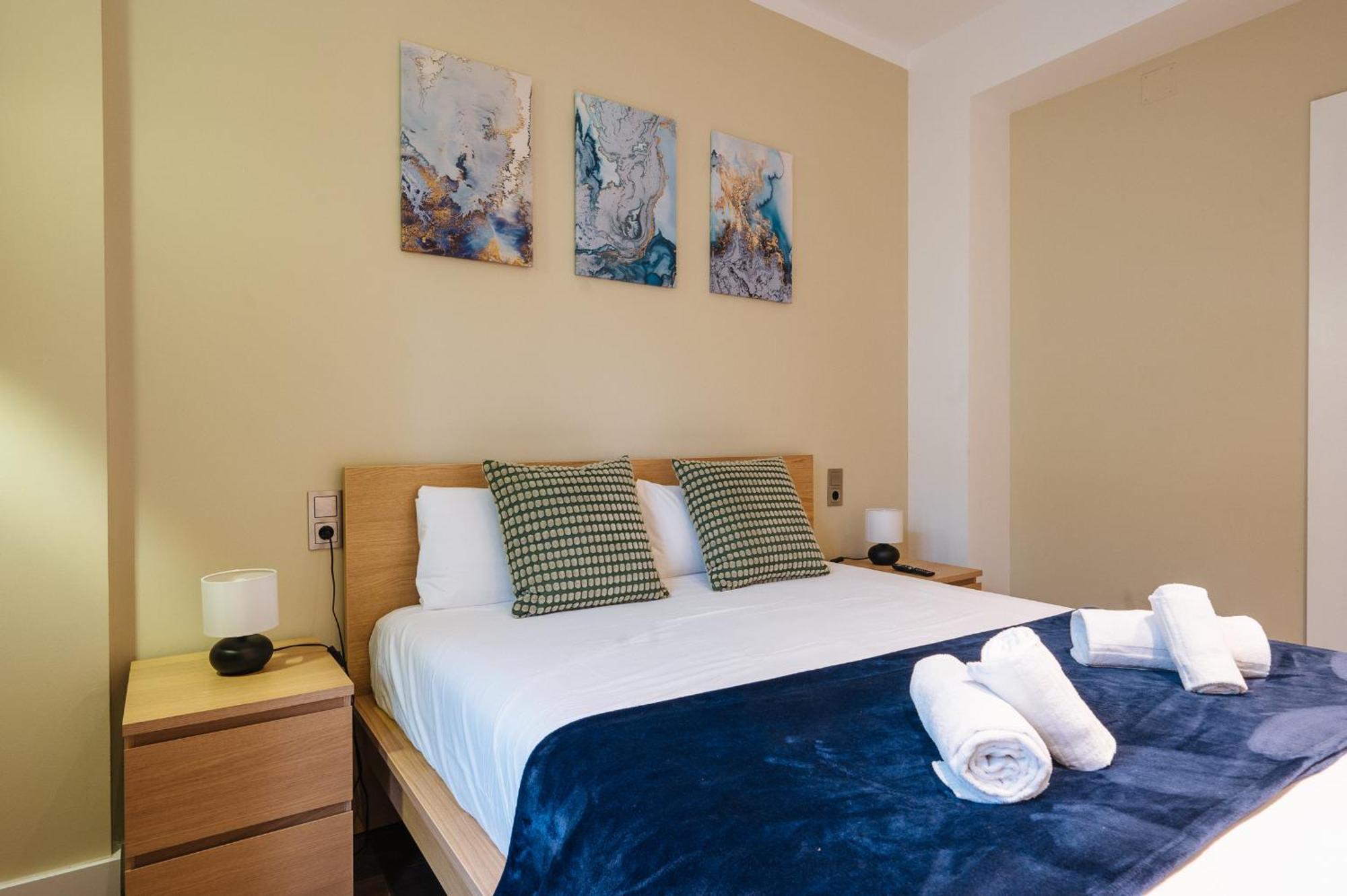 Elegant Duplex 3 Master Bedrooms And Private เซบีญา ภายนอก รูปภาพ